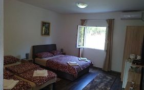 Studio And Winery Kalimut