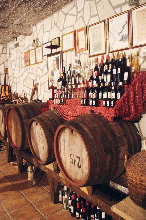 וירפזאר Studio And Winery Kalimut מראה חיצוני תמונה
